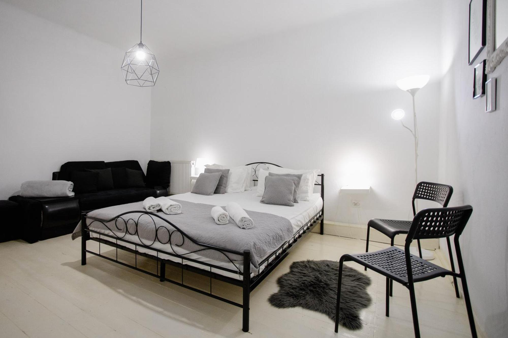 La Maison Blanche Hotell Alba Iulia Eksteriør bilde